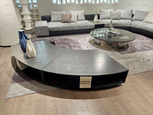 Minotti Daniels